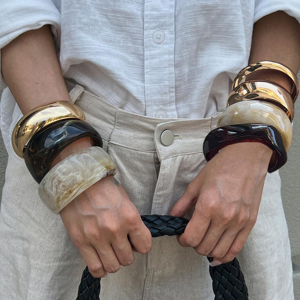 Fashion Smudge Acrylic Wide Bracelet Bracelet Exaggerated Irregular Plain Ring Resin Bracelet Female