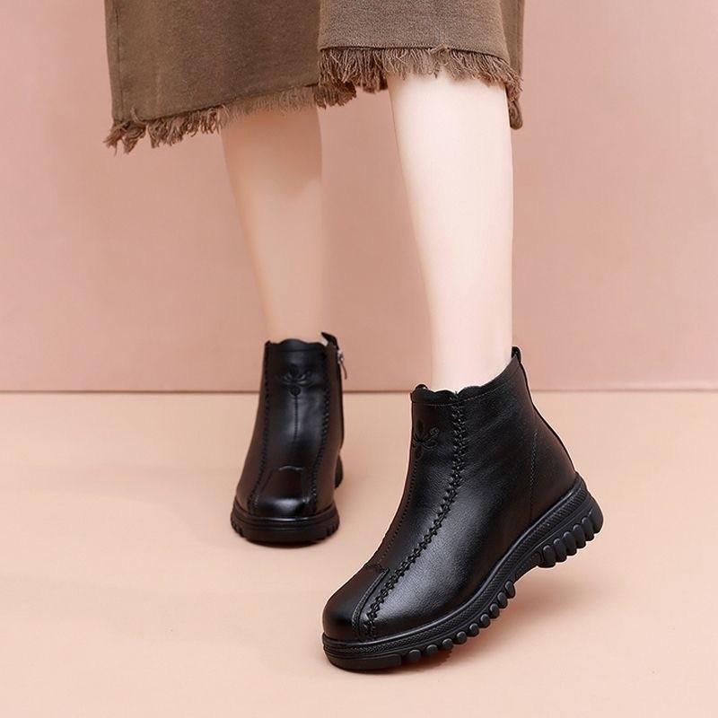 Autumn and winter new thick-soled heightened velvet thickened Martin boots versatile warm middle-aged mother cotton shoes