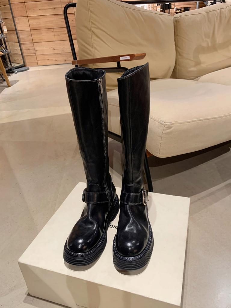 Grape mother same retro round head thick heel locomotive boots temperament versatile belt buckle side zipper medium boots women's autumn and winter