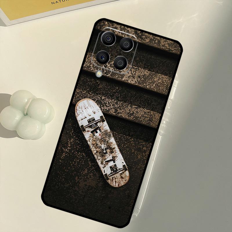 Cool Skate For Samsung Galaxy M16 M06 M12 M55 M15 M35 M14 M34 M54 M11 M21 M31 M13 M33 M53 M32 M52 Case