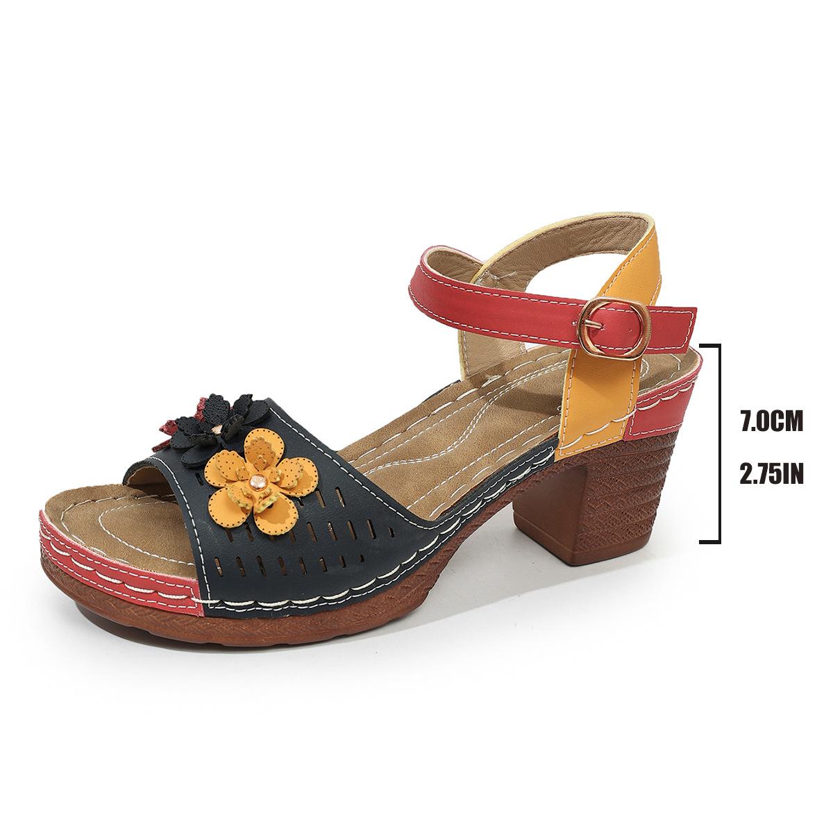 

Large size thick-heeled sandals women s 2025 summer European and American new hollow flower thick-soled one-word sandals beach high-heeled sandals 44 синій