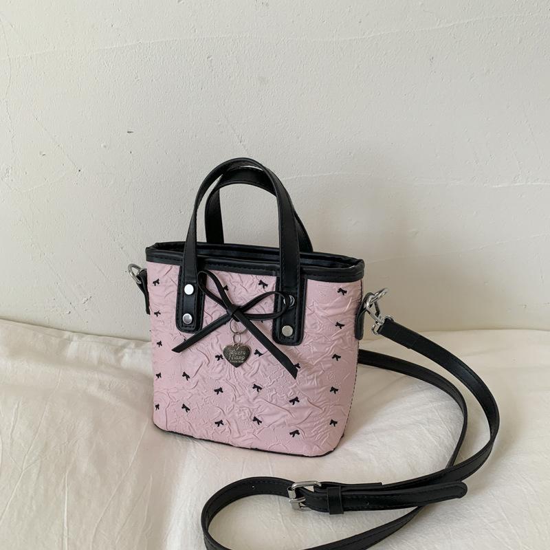 

Осенняя мода девушка милая сумочка женская с бантом чувство дизайна нишевая корейская версия ins сумка-мессенджер для通勤