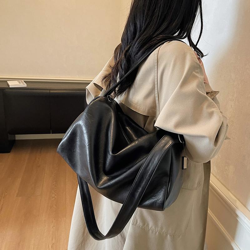 Commuter Shoulder Bag Messenger Bag Women's Simple Casual Handbag Large Capacity Solid Color Commuter Tote Bag