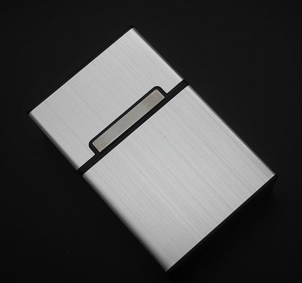 Korean Style Aluminum Alloy Cigarette Case, Holds 20 Regular or Slim Sticks, Magnetic Flip-Top, Unisex Design