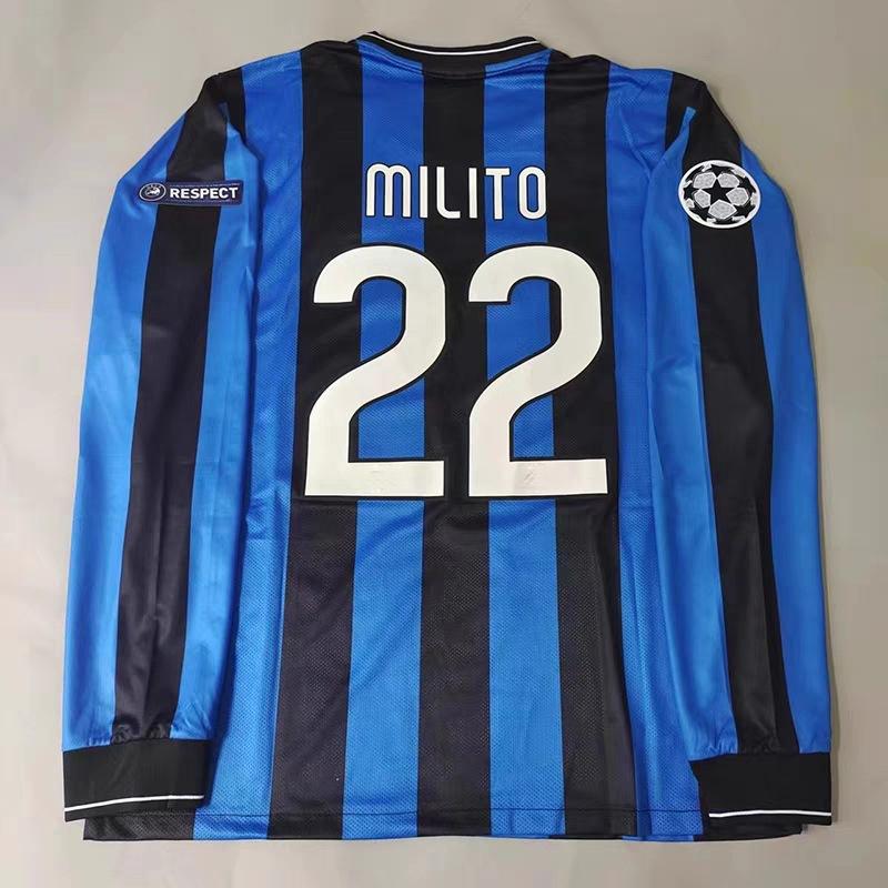 Königliches M Fußball Retro Langarmtrikot, Fußballtrikot Verein AC bar S Aufdruck einteilig.