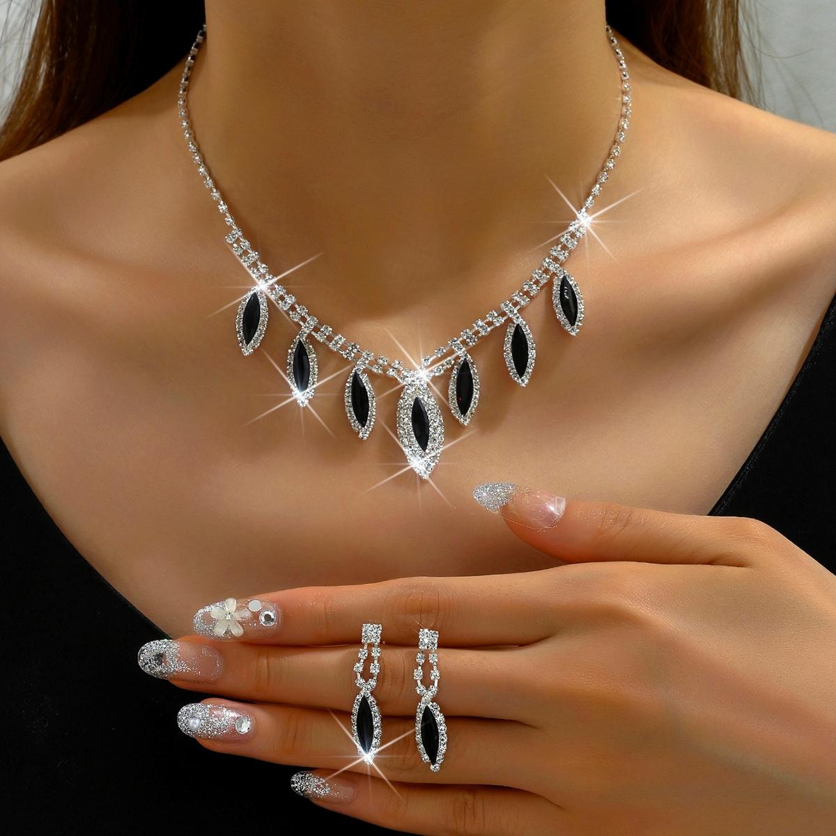 

3PC Women s Fashion Copper Inlaid Claw Chain Water Drop Necklace Earrings Zircon Set Wedding Party Festival Gift-8310