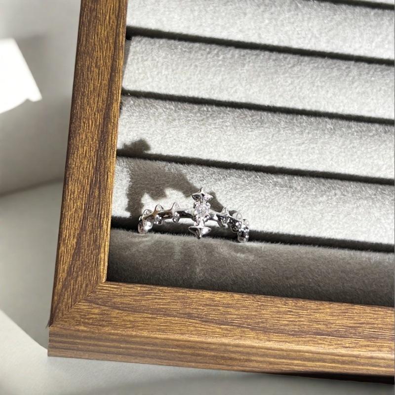 Neuer Leichter Luxus High-End Voll Diamant Zirkon Sternenlicht Schneeflocke Öffnungsring Nischendesign Personalisierter Ring