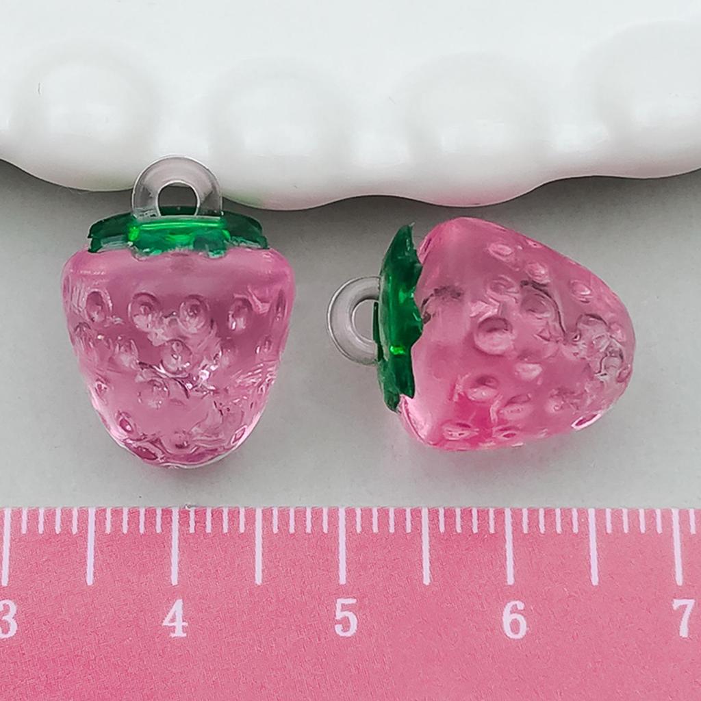 3D pryskyřičné simulační ozdoby ovoce: Citronové, hroznové, jahodové, jablečné doplňky pro DIY přívěskové náhrdelníky