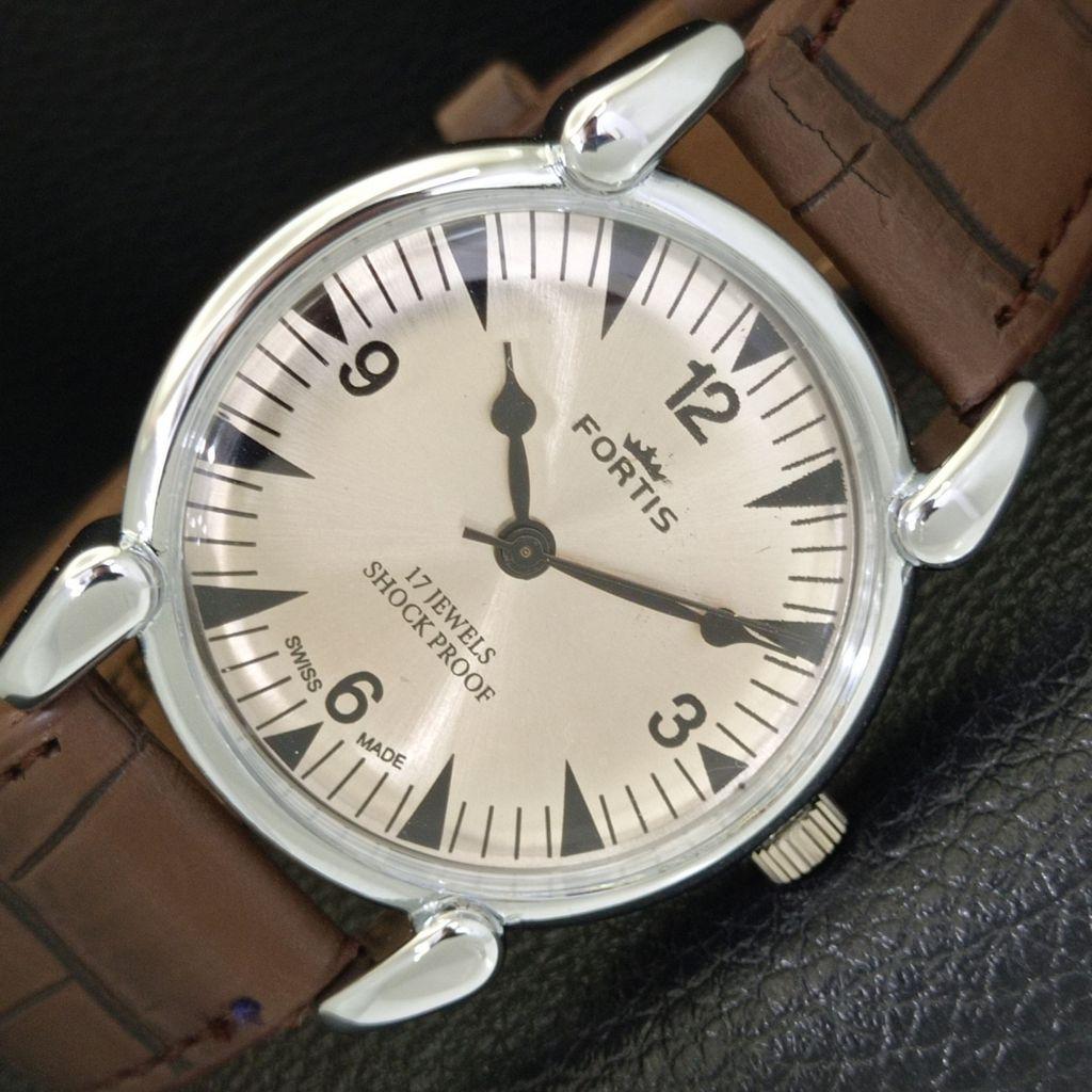 

ШВЕЙЦАРСКИЕ МУЖСКИЕ ВИНТАЖНЫЕ ЧАСЫ С РУЧНЫМ ЗАВОДОМ, ВОССТАНОВЛЕННЫЕ, С СЕРЕБРИСТЫМ ЦИФЕРБЛАТОМ, a700877-5 R205a-a700877