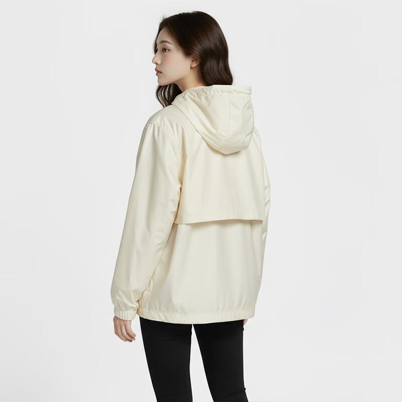 Nike Women s Hooded Sports Jacket XL