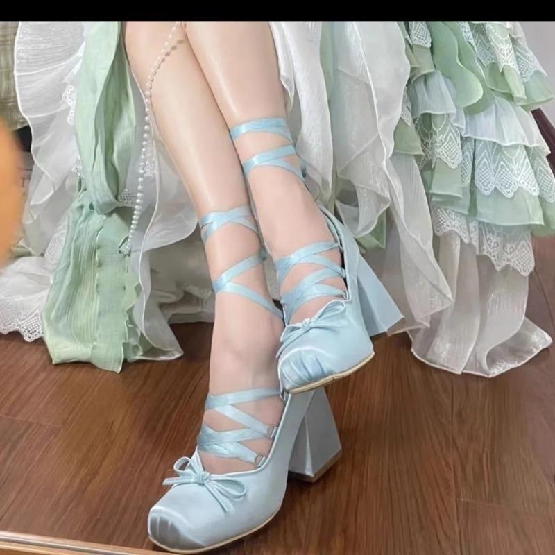 Seiden Quadratische Zehenspitze Damen Hoher Absatz Ballerinas Schnürung Mode Damen Pumps Klobige Absätze Lolita Schuhe Damen Mary Janes Schuhe