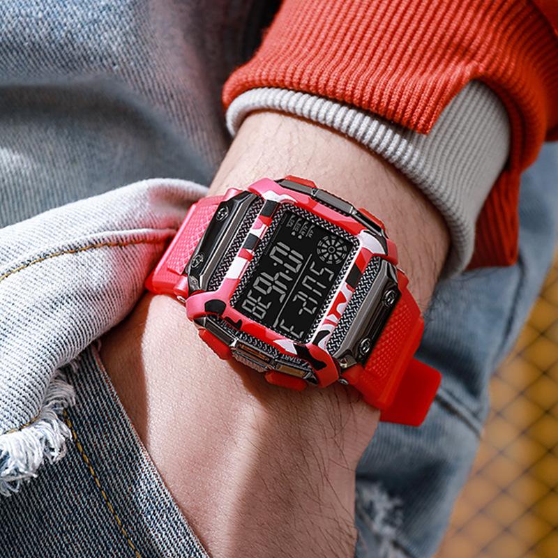 

Новый уличный тренд спортивный стиль модные горячо продаваемые крутые электронные часы с минималистичным дизайном для подростков и мужчин красный