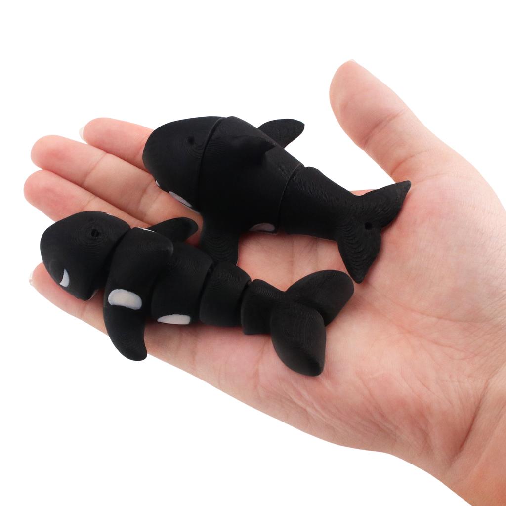 3D Printing Two Black And White Shark Models, 3D Toys That Simulate Marine Life, And Multi-Color Figurine Models