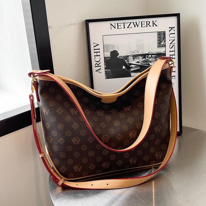

Winter new live broadcast classic simple hand carry underarm large capacity shoulder crossbody women s bag 42CM,13CM,30CM