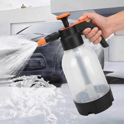 1.2L Car Wash Spray Bottle Hand Pump Pressure Relief Valve Hand-held Sprayer Windproof Nozzle Plastic Material