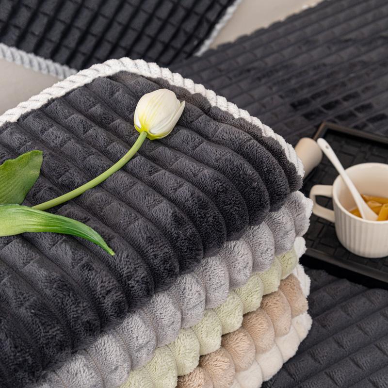 Kış Peluş Kanepe Minderi Kalınlaştırılmış Sıcak Kaymaz Kanepe Kılıfı Her Şey Dahil Evrensel Kanepe Havlusu Tam Kapak Kumaş