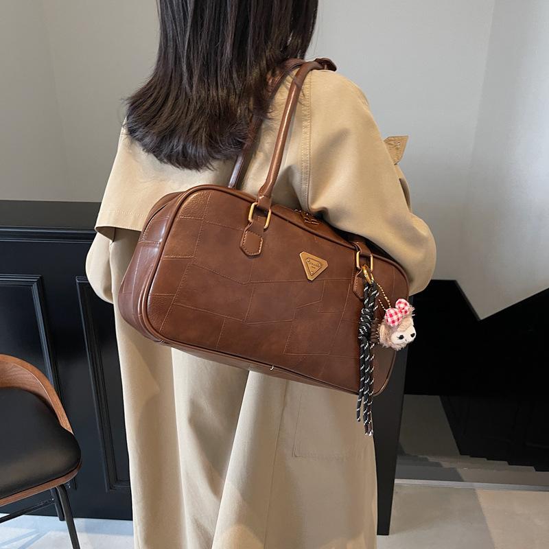 

Jane s retro splicing bag, fashionable and high-end shoulder bag, large-capacity commuter bag for girlfriend 36*12*18 темно-коричневого