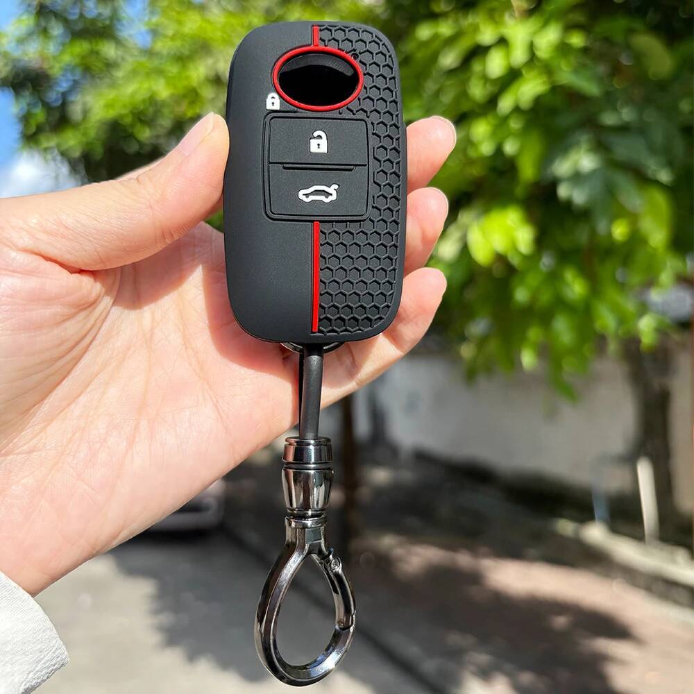 Keychain Protection For Daihatsu Rocky Tanto La600S 150S 800S Key Case For Toyota Veloz Yaris Vitz Wigo Raize Holder Car Caps