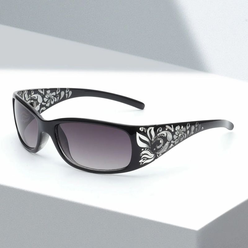 Fashion New Y2K Ladies Pattern Relief Square Small Frame Sunglasses Retro Style Elegant Summer Vacation Beach Glasses