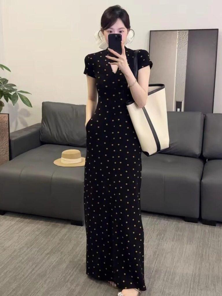 Elegant French-Style V-Neck Slim Fit Women's Summer Dress