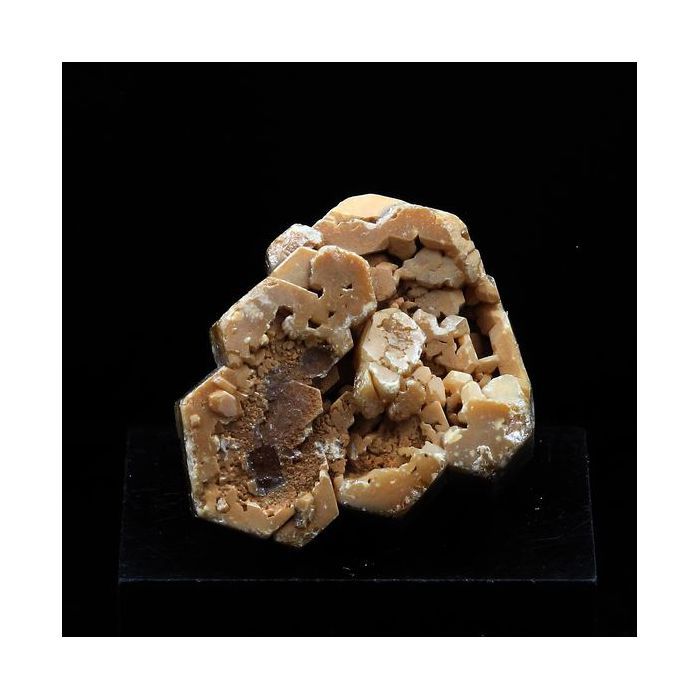 Pierres et Minéraux. Vanadinite. 140.0 ct. Jebel Mahser, Jerada Province, Maroc.