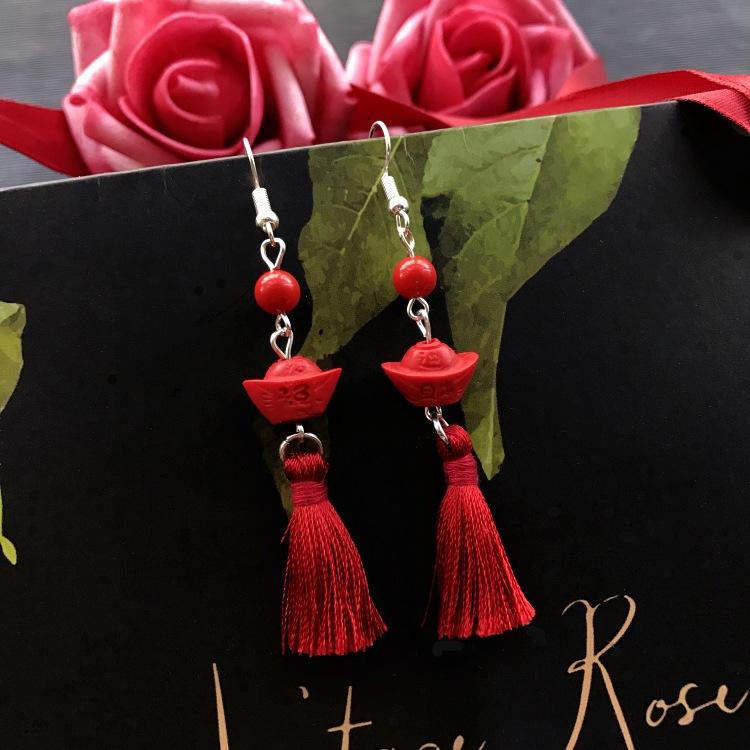 Klassische Mode rote Zinnober Quastenohrringe Retro romantische Rosenblüten Ohrringe Weiblichkeit vielseitige Brautohrringe