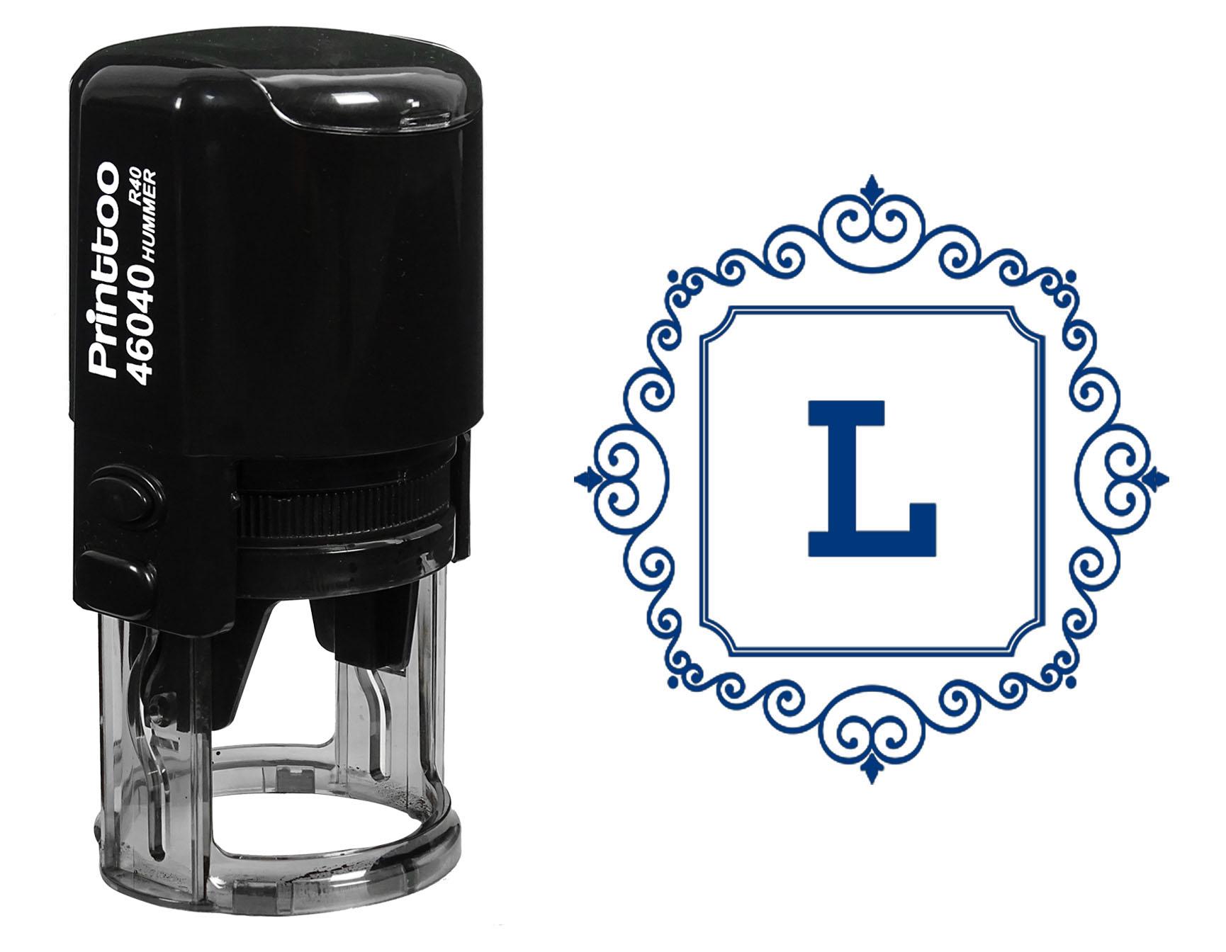 

Printtoo Офісне канцелярське приладдя Самонабірний Квадратний Вихор Рамка L Літера МонограмаІніціал R-40 Гума 30 mm Diameter (Approx) синій