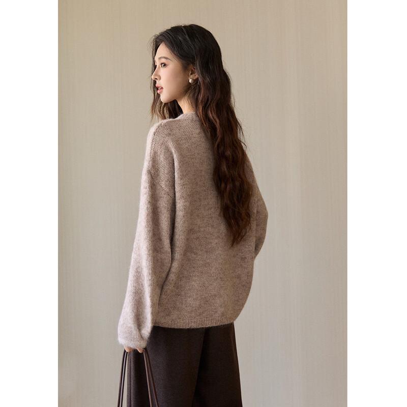 Women's Relaxed Fit Puppy Jacquard Sweater