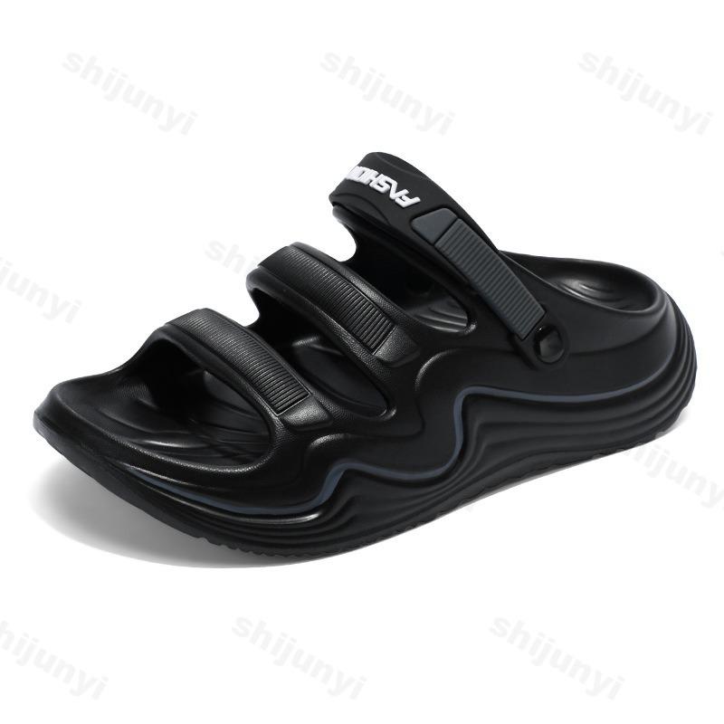 Fashion Men Sandals Summer Leisure Beach Holiday Sandals Dual Purpose Shoes 2025 New Outdoor Sneakers Male Retro Comfortable Casual Shoe