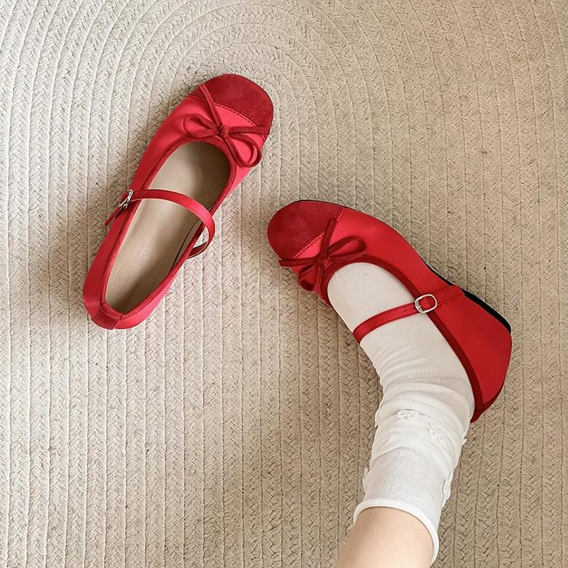Xiaoxiangfeng bow Mary Jane shoes one-word buckle belt inner height increase evening shoes fairy gentle shallow mouth single shoes