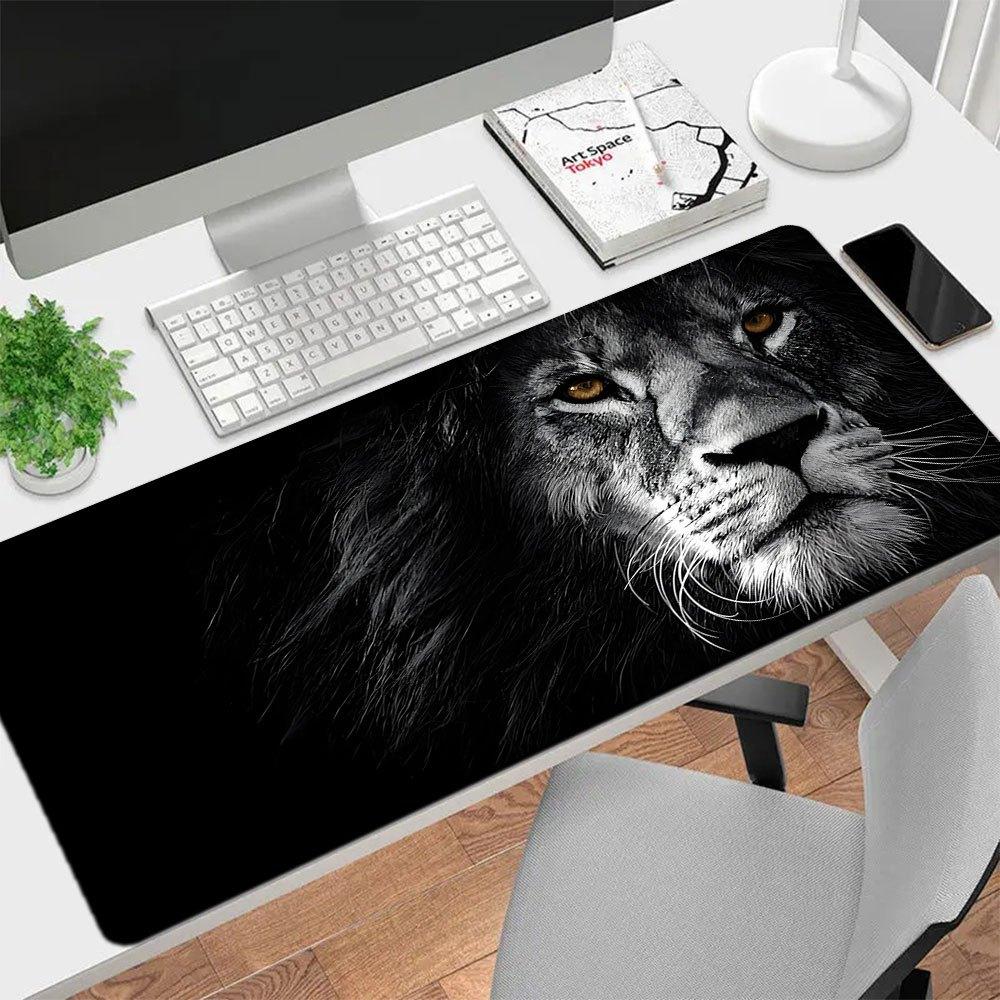 Lion Large Mouse Pad, Wild Animal King Lion Pattern Extended Desk Mat Non‑Slip Rubber Base for Gaming PC Laptop Office Desktop