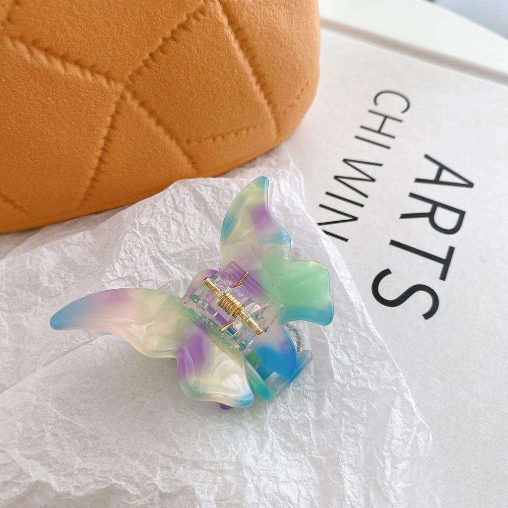 Stylish Korean Butterfly Hair Claw Clip Vibrant Colors For Women Handcrafted Accessory