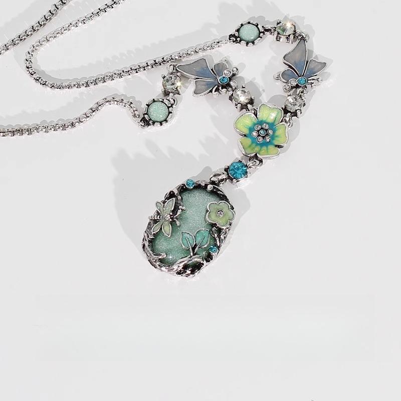 

New Chinese Retro Butterfly Love Flower Drop Glaze Butterfly Flower Hanfu Long Necklace Hoodie Chain for Women