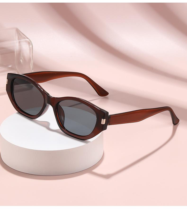 New Fashion Narrow Frame Cat Eye Sunglasses Women Retro Outdoor Sunshade Sun Glasses Trendy Eyewear Uv400 Luxury Brand Design