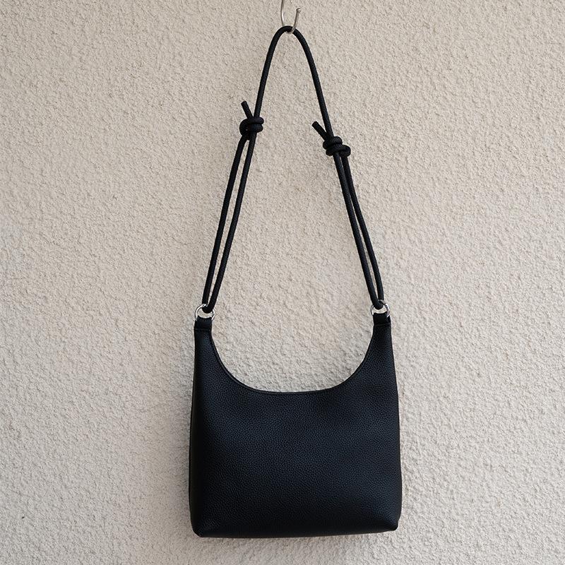 

Новая осенне-зимняя женская сумка через плечо из натуральной кожи, модная ниша высокого класса