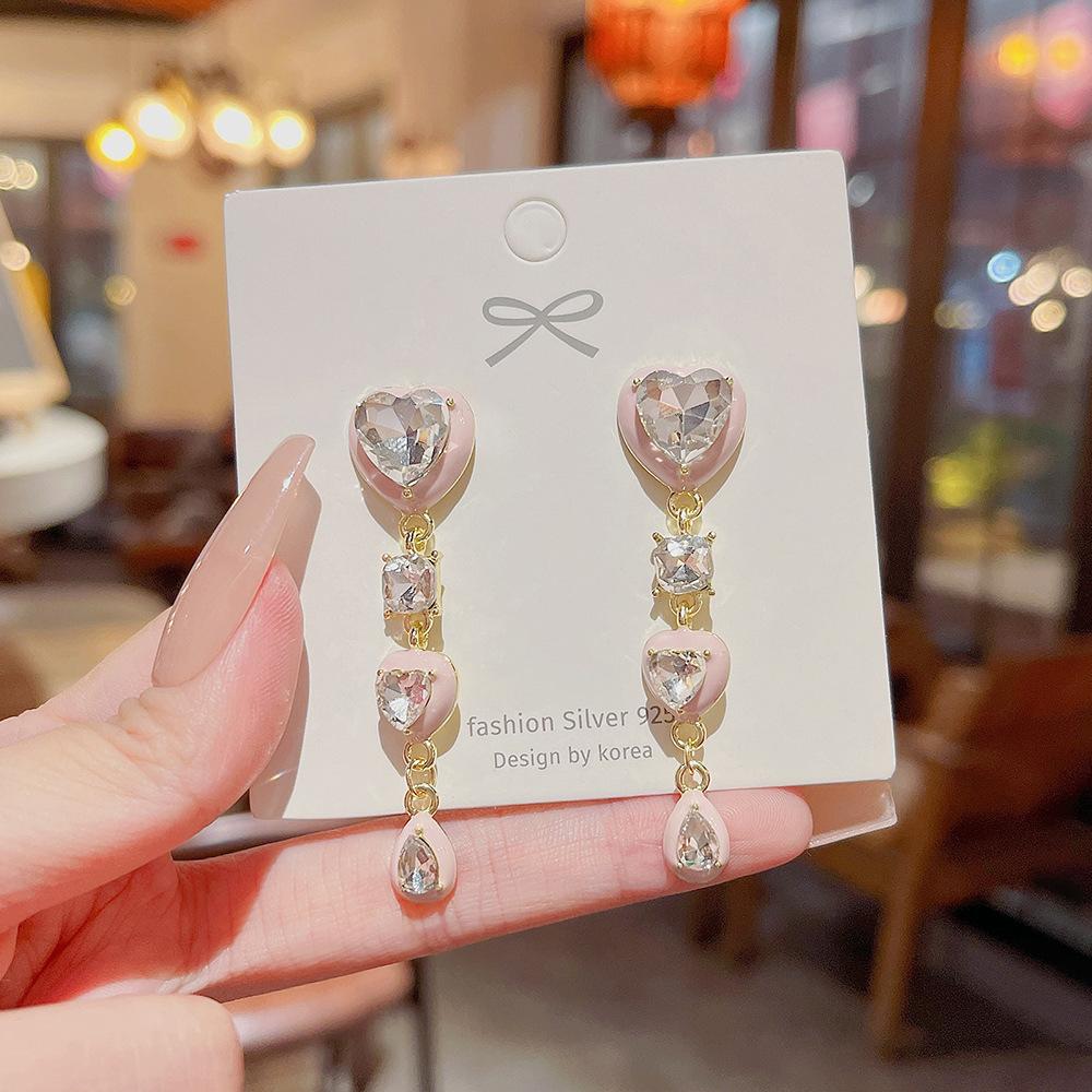 Girl pink earrings silver needle high sense Joker sweet earrings studded love earrings female.