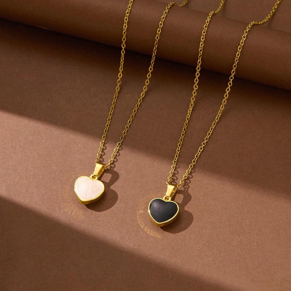 Heart-shaped Enamel Pendant Necklace: Light Luxury, Fresh Style, LUCKY Stainless Steel 18K Clavicle Necklace for Women