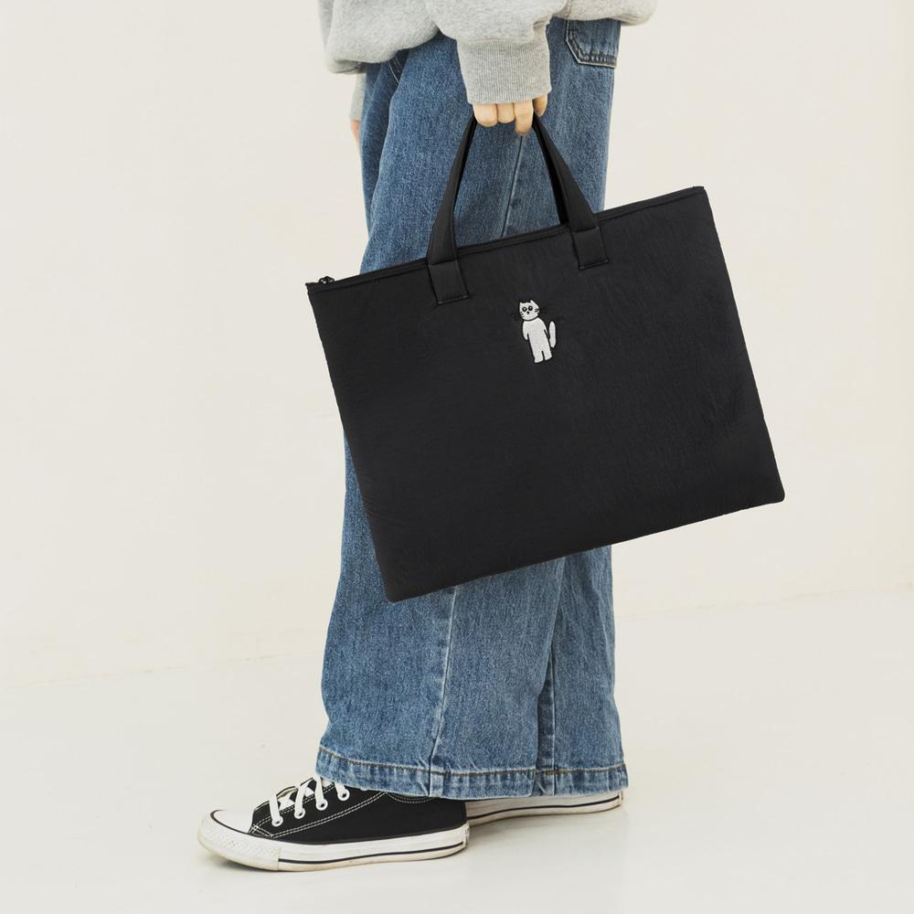 All New Frame Airy Laptop Bag - Accidental Cat (13/15 Inch)