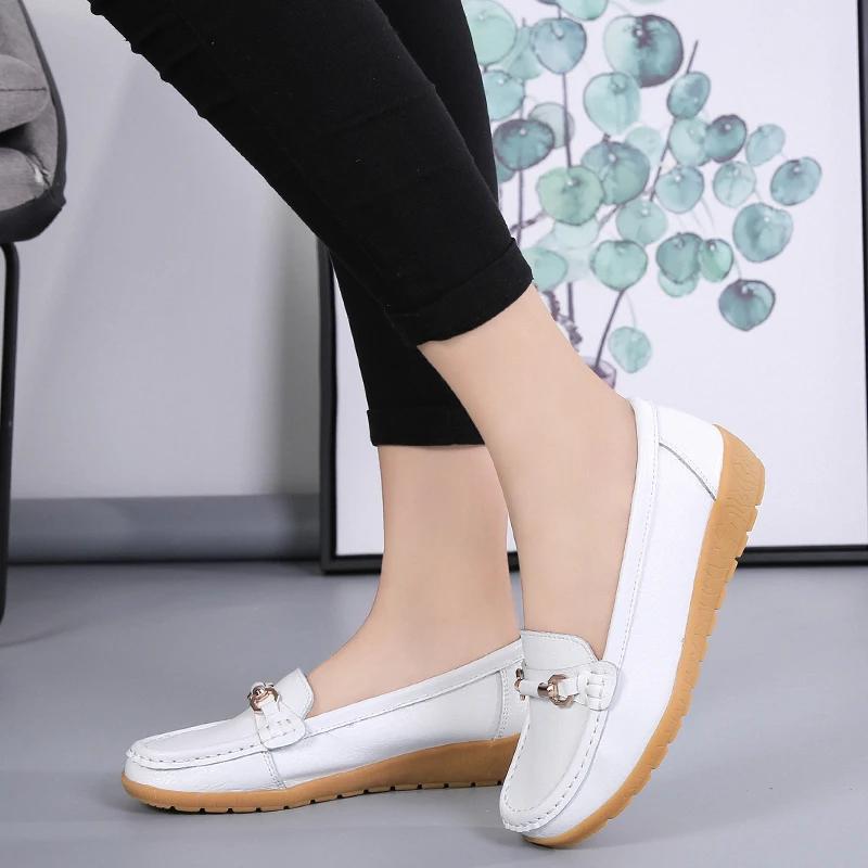 Platform Slip-On Moccasins Loafers Ladies Non-Slip Bean Nursing Walking Shoes Spring Flats Genuine Leather Casual Shoes Women
