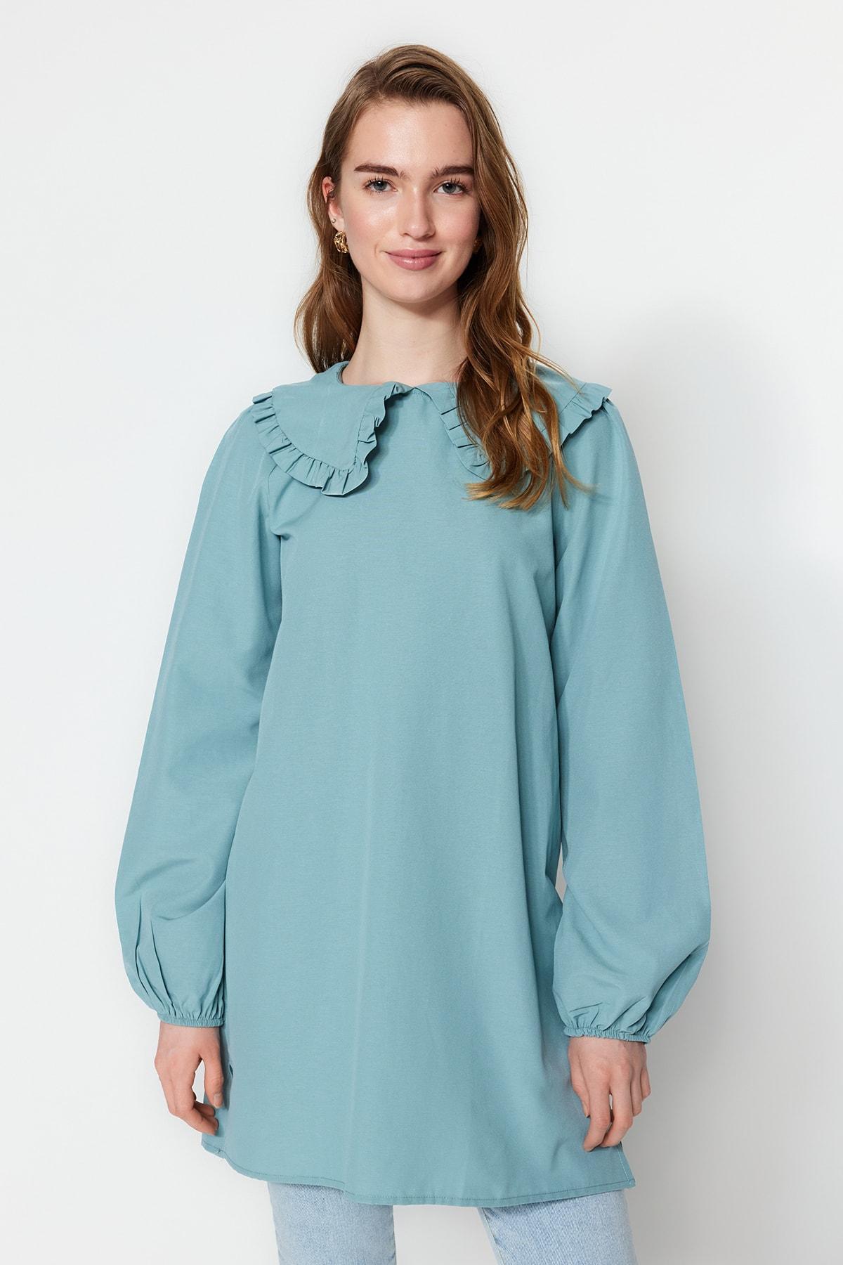 

Мятная туника Bebe с тканым воротником TCTSS21TN0089..