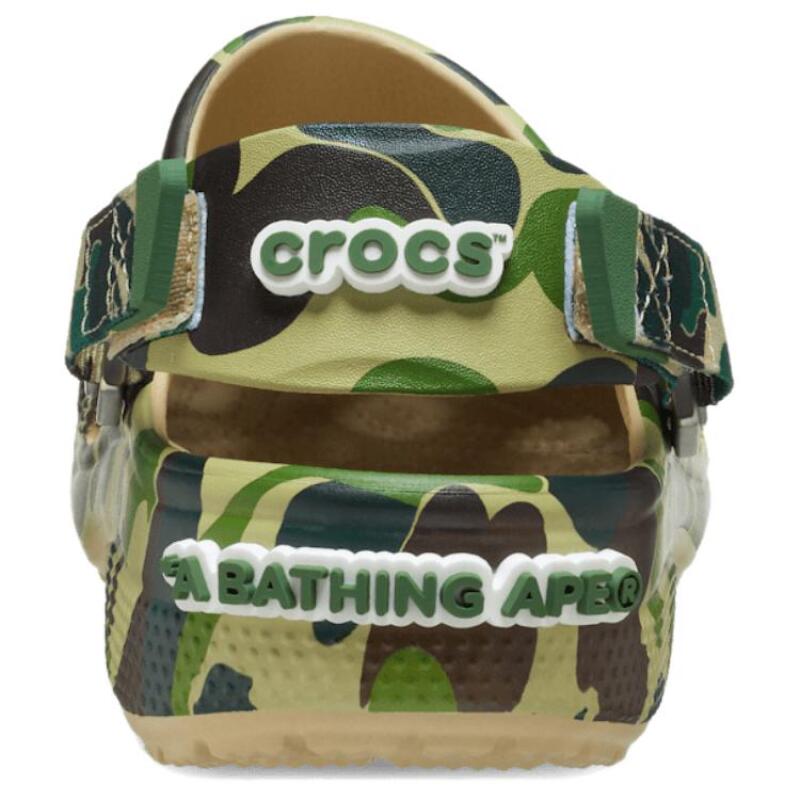 A BATHING APE x Crocs Classic clog camouflage print comfortable and versatile hole shoes for men and women in brown