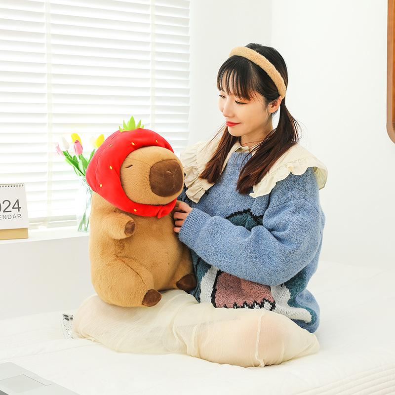 Internet Celebrity Strawberry Capybara Doll Kapibara Plush Toy Cute Friend Girlfriend Doll Backpack Girl