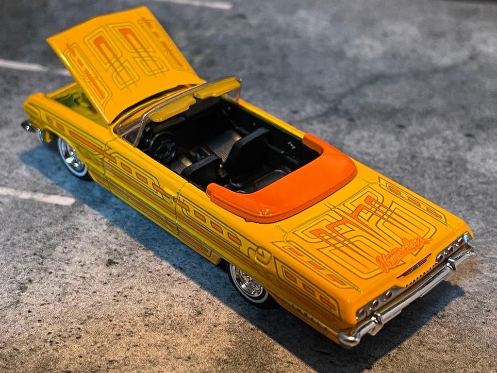 Greenlight 1/64 1963 Chevy Impala Convertible