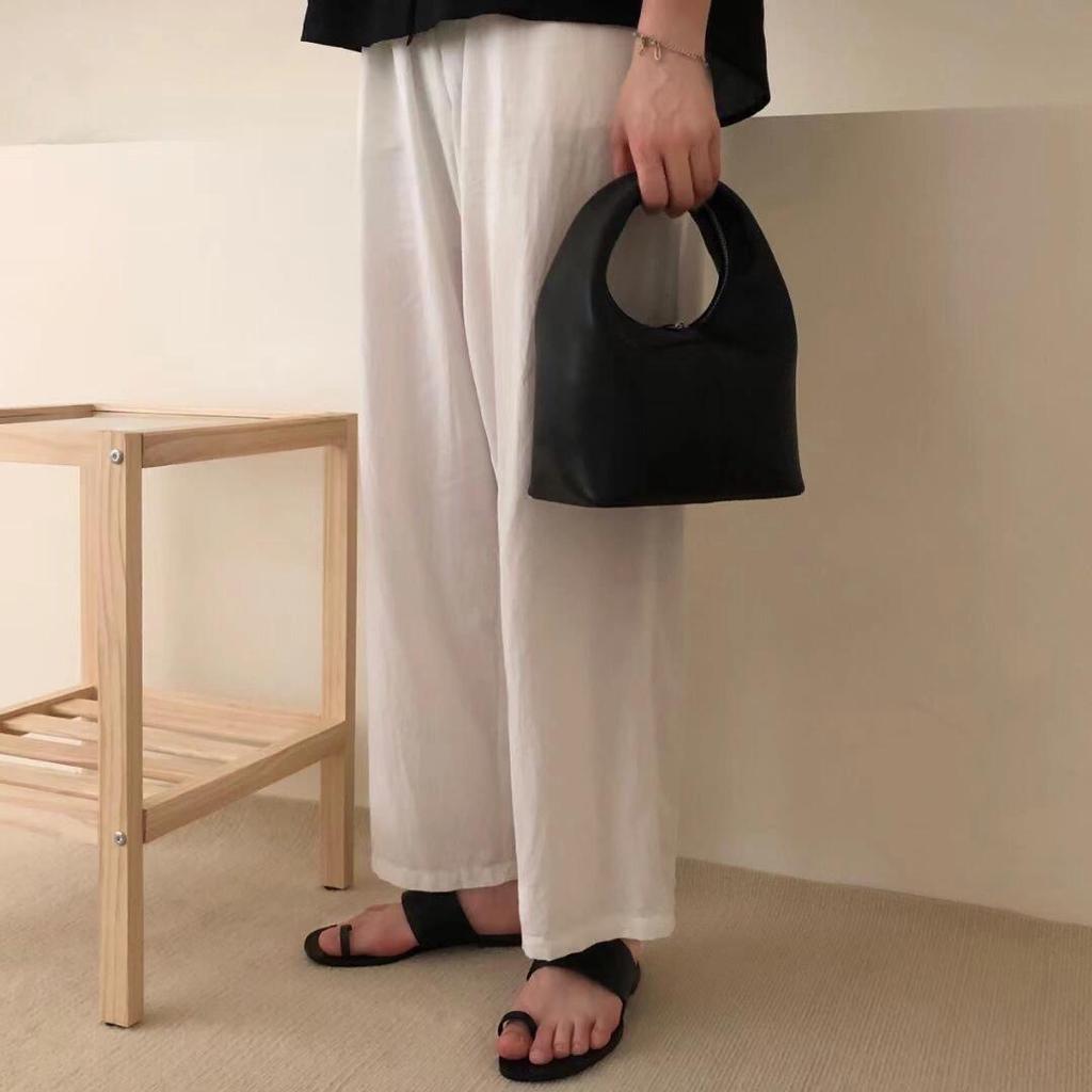 Äkta läder koreansk nischdesign enords bredband täckande tå coola tofflor dam ytterkläder sommar ny mode strandsandaler