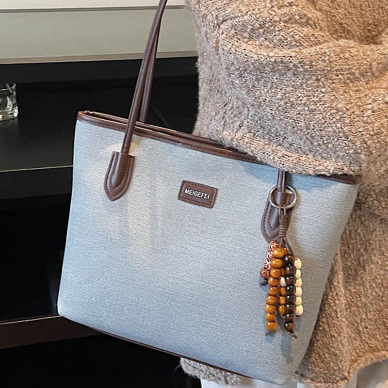 Korean Version of Foreign Style Casual Shoulder Bag Women's New High-value Large-capacity Armpit Bag Fashionable and Simple Tote Bag Foreign Style