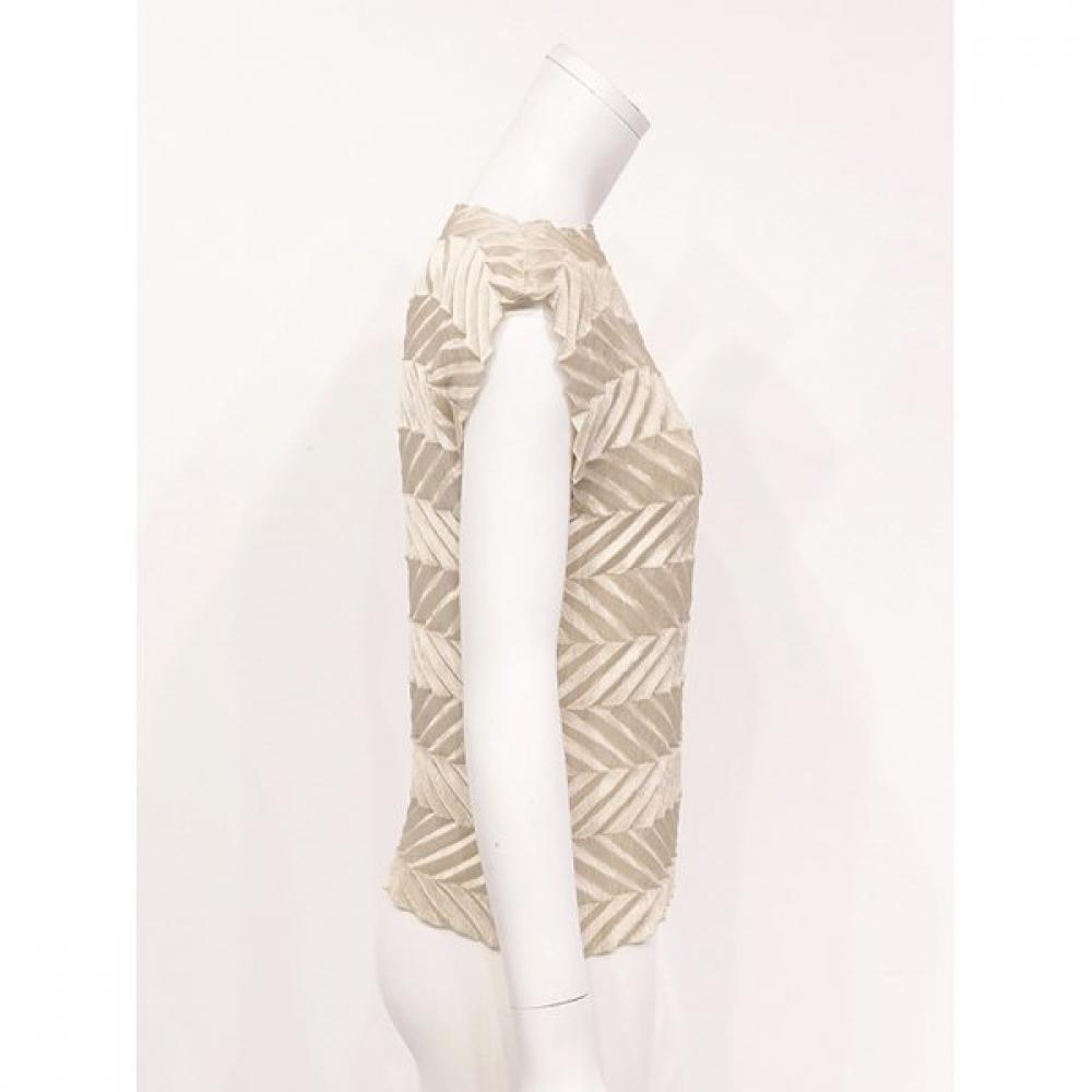 Specchio Boat Neck Sleeveless Tee Zigzag Pleated 441 158