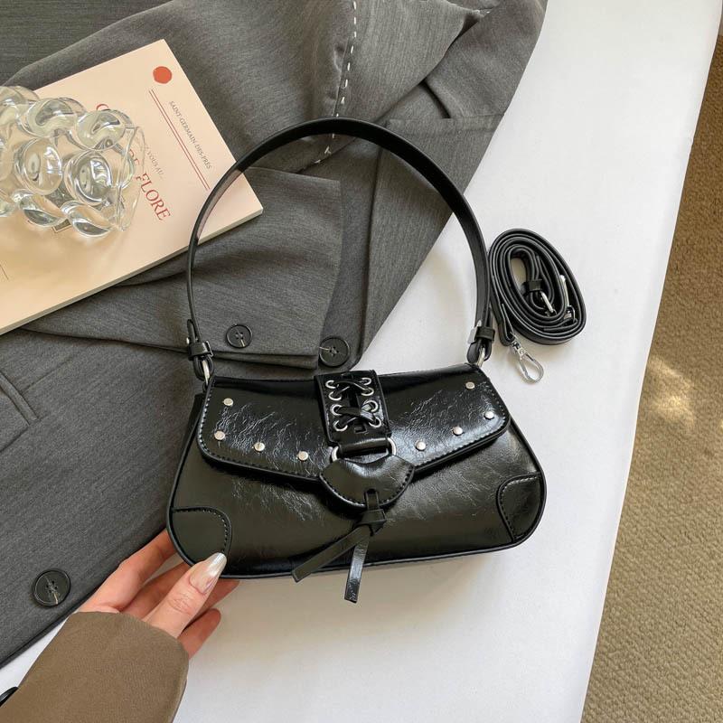 Y2k Rivet Belt Design Pu Shoulder Underarm Bags for Women Solid Color Cool Girls Crossbody Bag Simple Female Phe Handbags