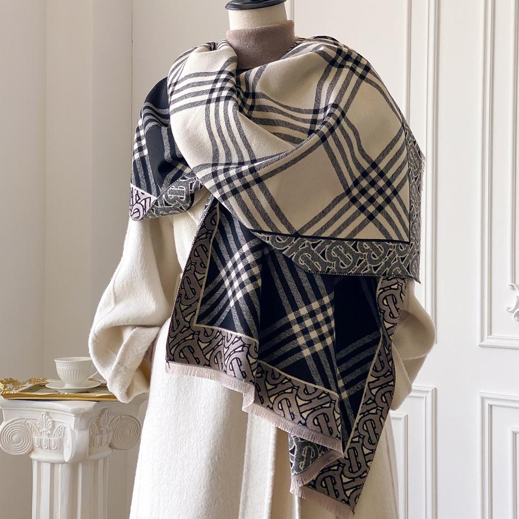 Plaid Shawl Women'S Autumn And Winter Versatile Cape High-End Sense Outer Blanket Imitation Cashmere Fringed Shawl