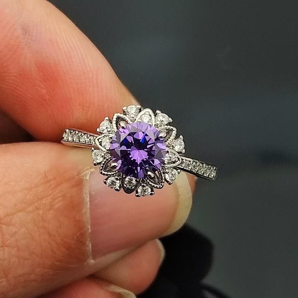 The Same High Carbon Diamond Eight Hearts Eight Arrows One Carat Ring Women'S Simple Six Claw Wedding Ring