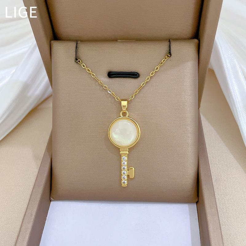 Cat'S Eye Key Full Diamond Light Luxury Temperament Gorgeous Full Diamond Necklace Women'S Versatile Collarbone Chain Titanium Steel Chain